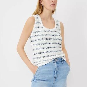 NWT Ann Taylor Scoop Neck Tank Size Small